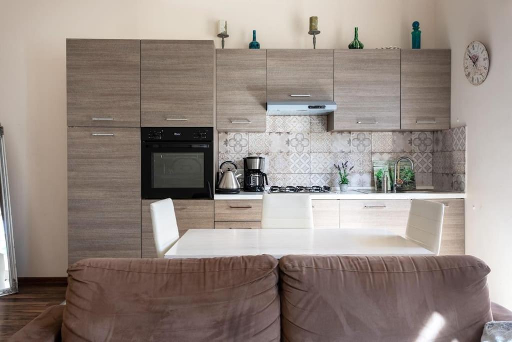 Modern Stylish Flat Near Valletta And Sliema!